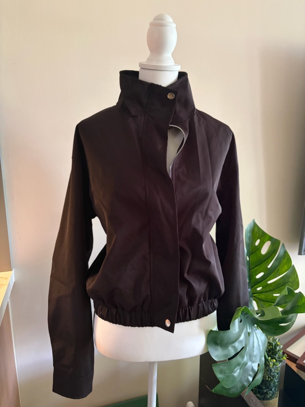PrettyLittleThing Black High-Neck Bomber Jacket